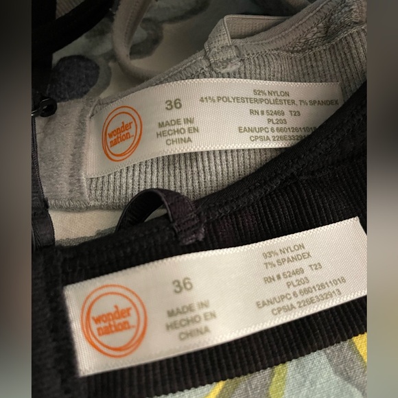 ⭐️SALE- NWOT Wire-Free Bras - 36A (2) - Picture 3 of 4